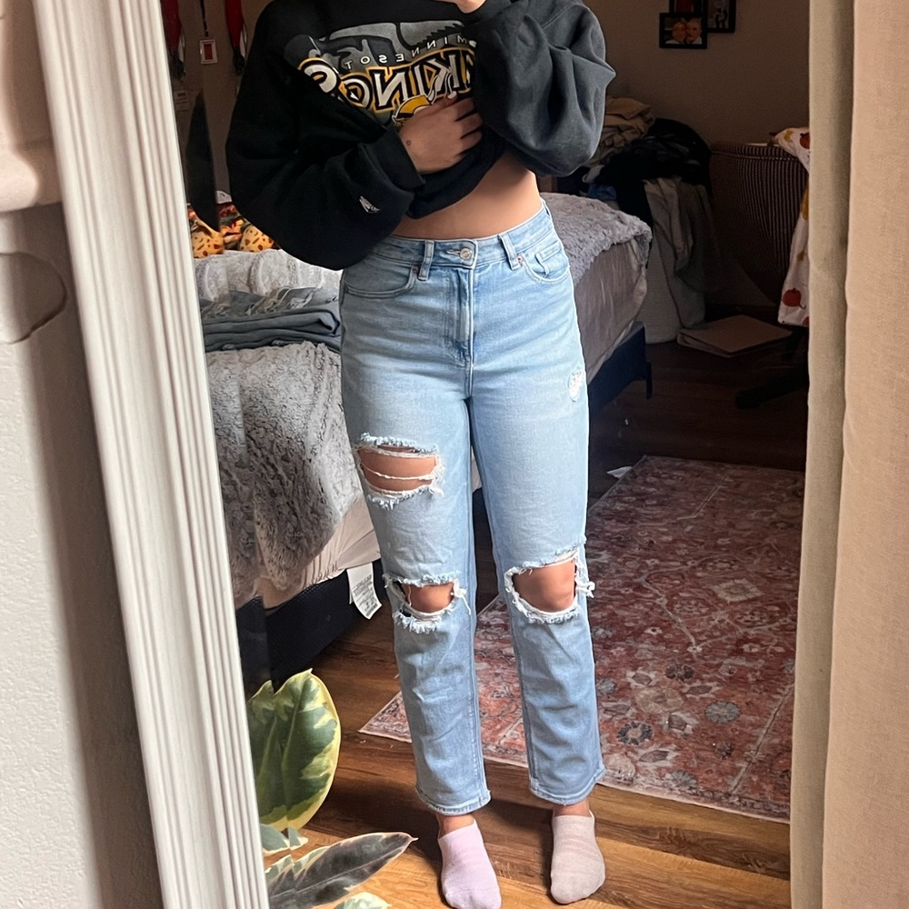Distressed Jeans